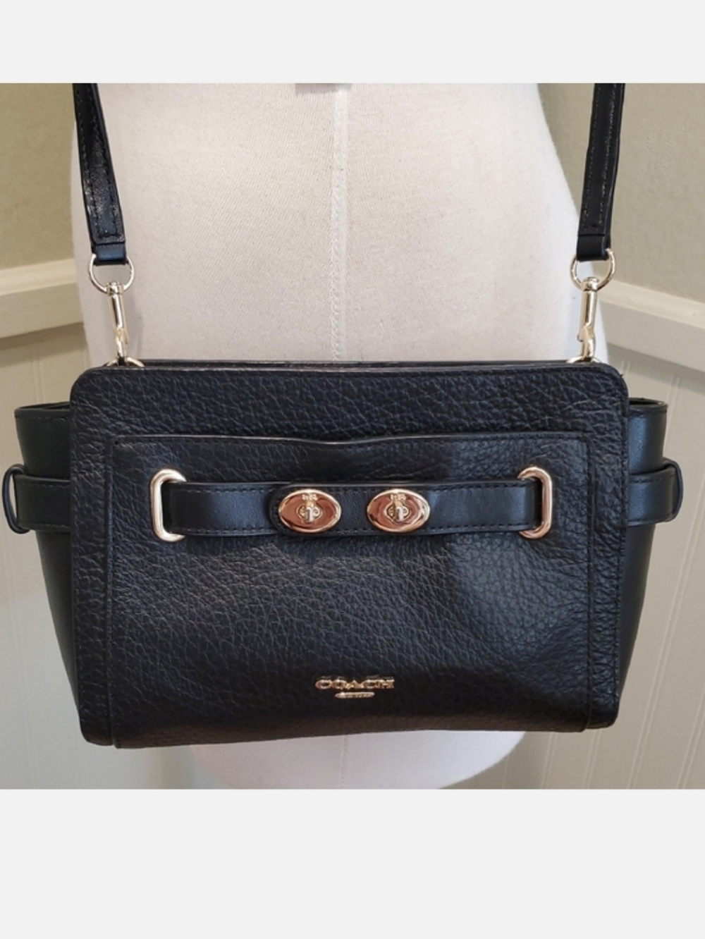 Like NEW Coach Blake Crossbody Bag In Bubble Leather